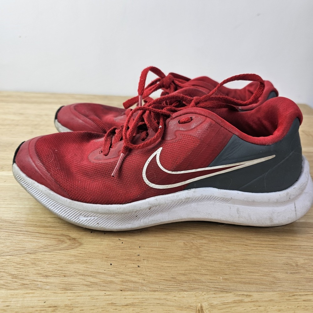 Nike Youth Star Runner Shoe Size US‎ 6.5Y Youth Boys Red DA2776-607 Athletic